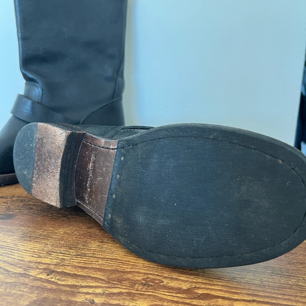 Frye Jenna engineering bootie. Size 7 black - Picture 9 of 12